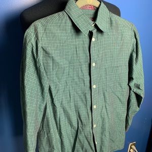 Green button down